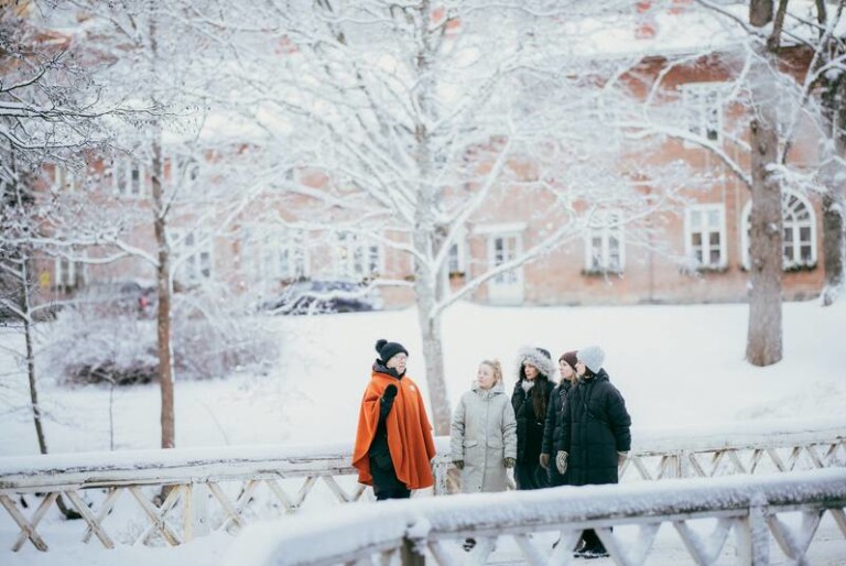 Fiskars Village guided tour winter